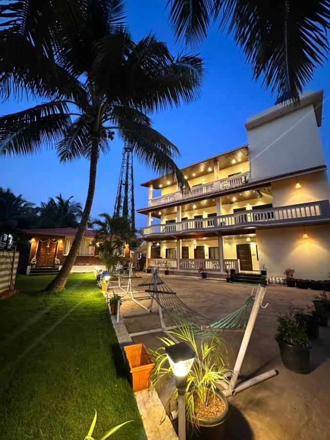 The Beach Hive Resort Kashid Екстериор снимка