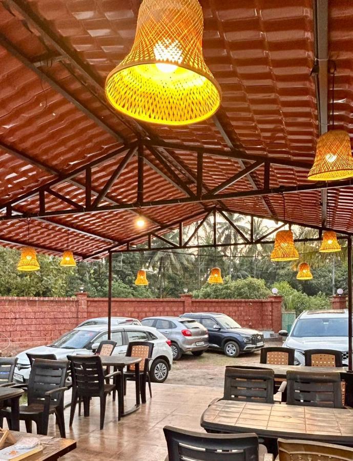 The Beach Hive Resort Kashid Екстериор снимка