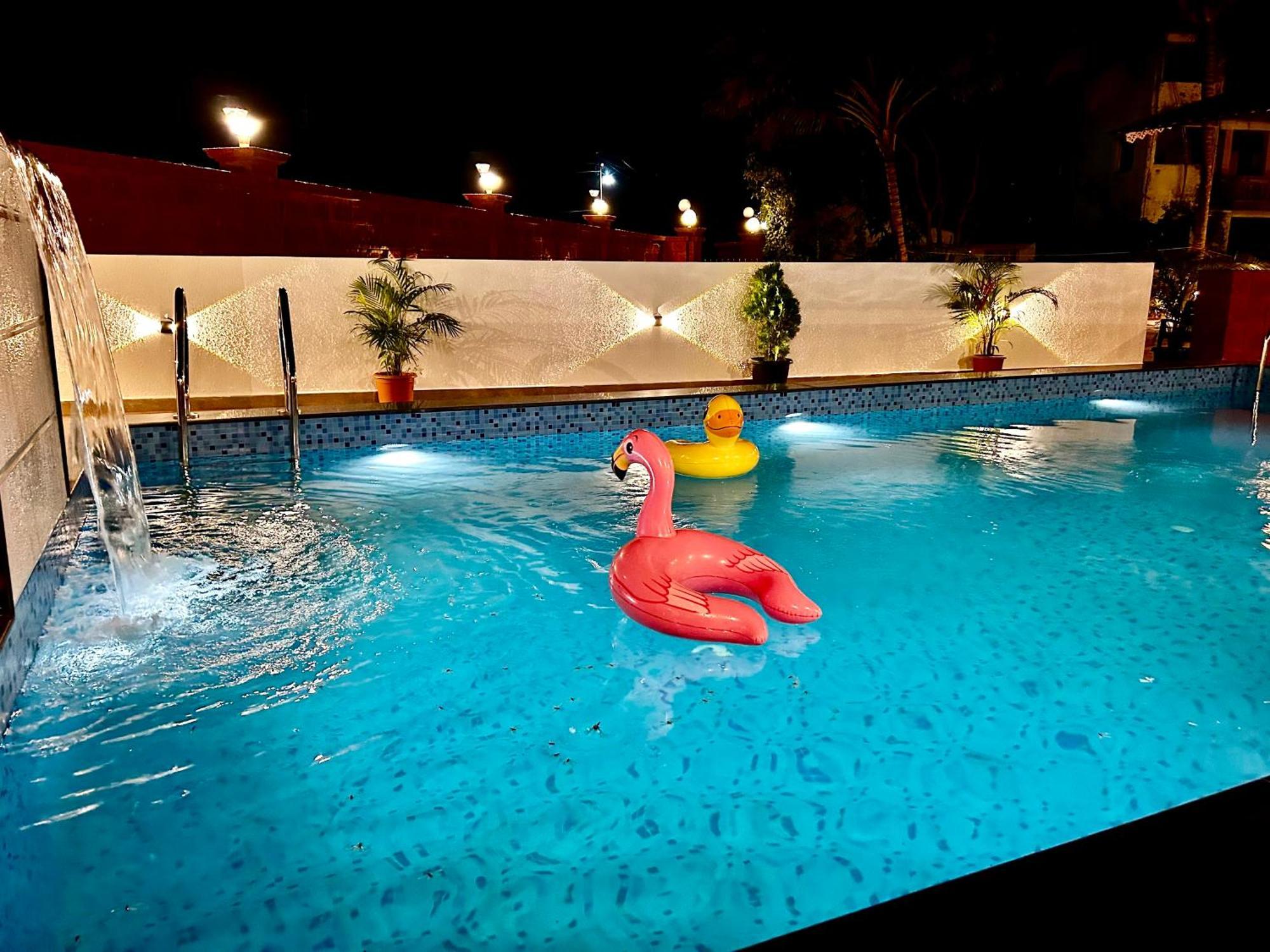The Beach Hive Resort Kashid Екстериор снимка