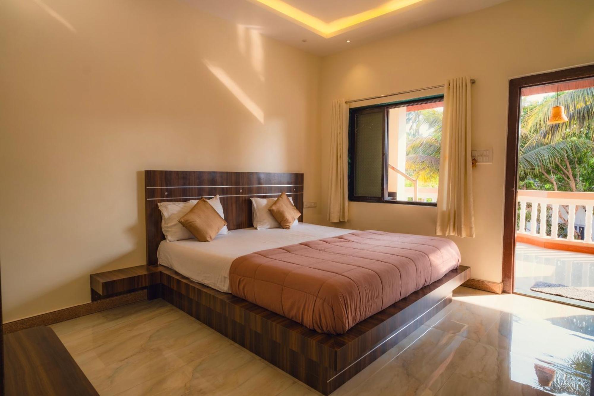 The Beach Hive Resort Kashid Екстериор снимка